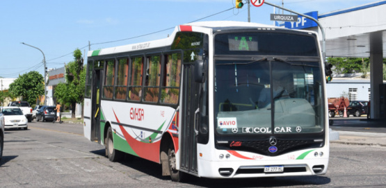 Viajar en colectivo en San Nicolás cuesta hasta 328% más que en el AMBA: la brecha tarifaria que no para de crecer