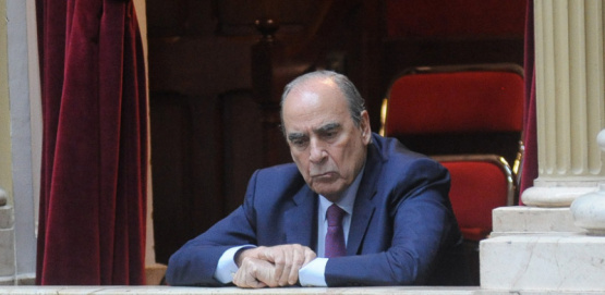 Gobierno posterga el anuncio de los 
