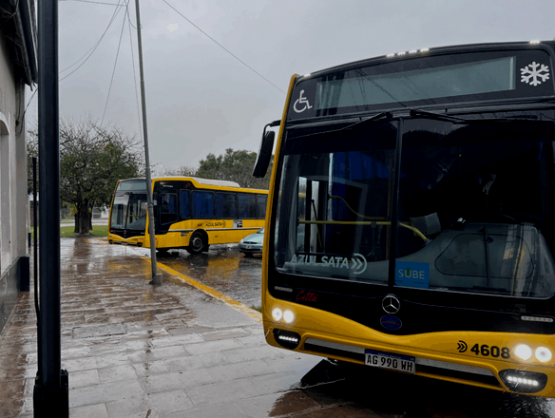 San Nicolás: Los colectivos a Rosario funcionan con normalidad pese a las intensas lluvias