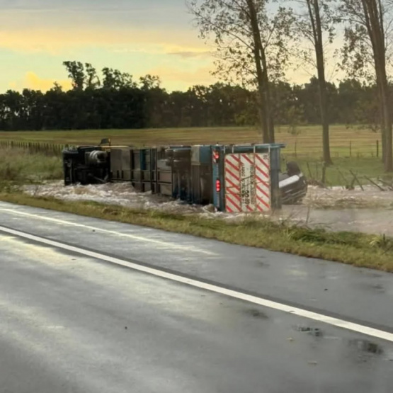 Precaución en la autopista Pilar–Pergamino: Varios accidentes por el temporal