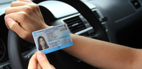 Solo sirve el carnet físico en San Pedro: la provincia no adhirió al cambio nacional