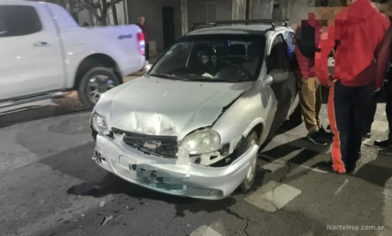 Cuatro personas asistidas tras un fuerte choque entre una camioneta y un auto
