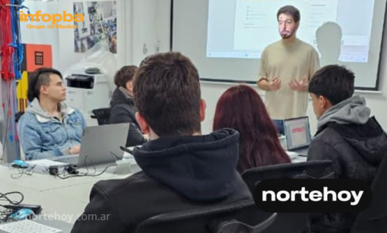 Jóvenes se capacitan en industria 4.0 gracias a la unión entre la Escuela Técnica N°1 y la UTN