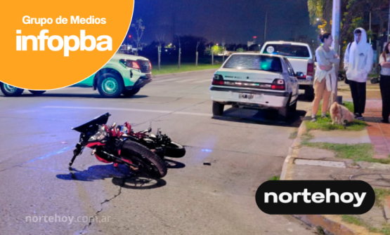 Accidente fatal en Rivadavia y San Lorenzo: un joven motociclista perdió la vida tras chocar contra un camión